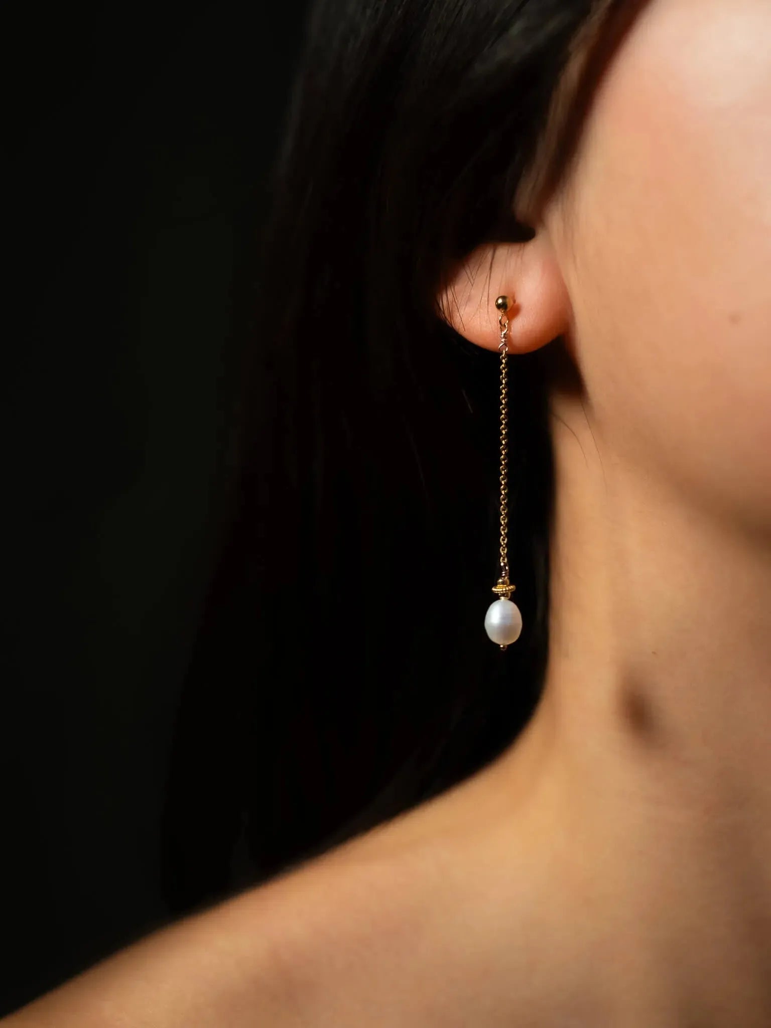 Golden Pearl Dangle Earrings - Atelier Akina