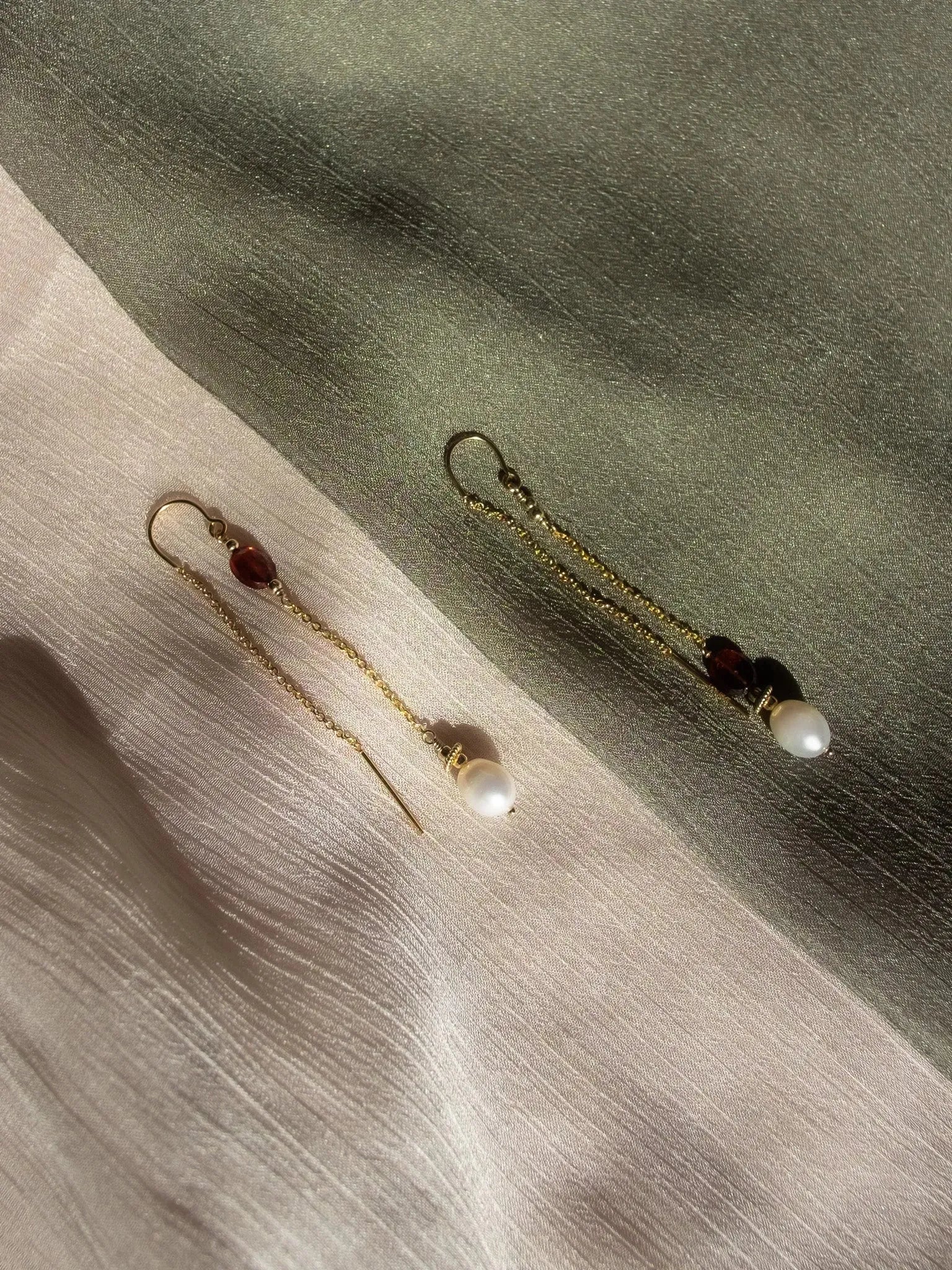 Golden Pearl & Garnet U-Threader Earrings - Atelier Akina