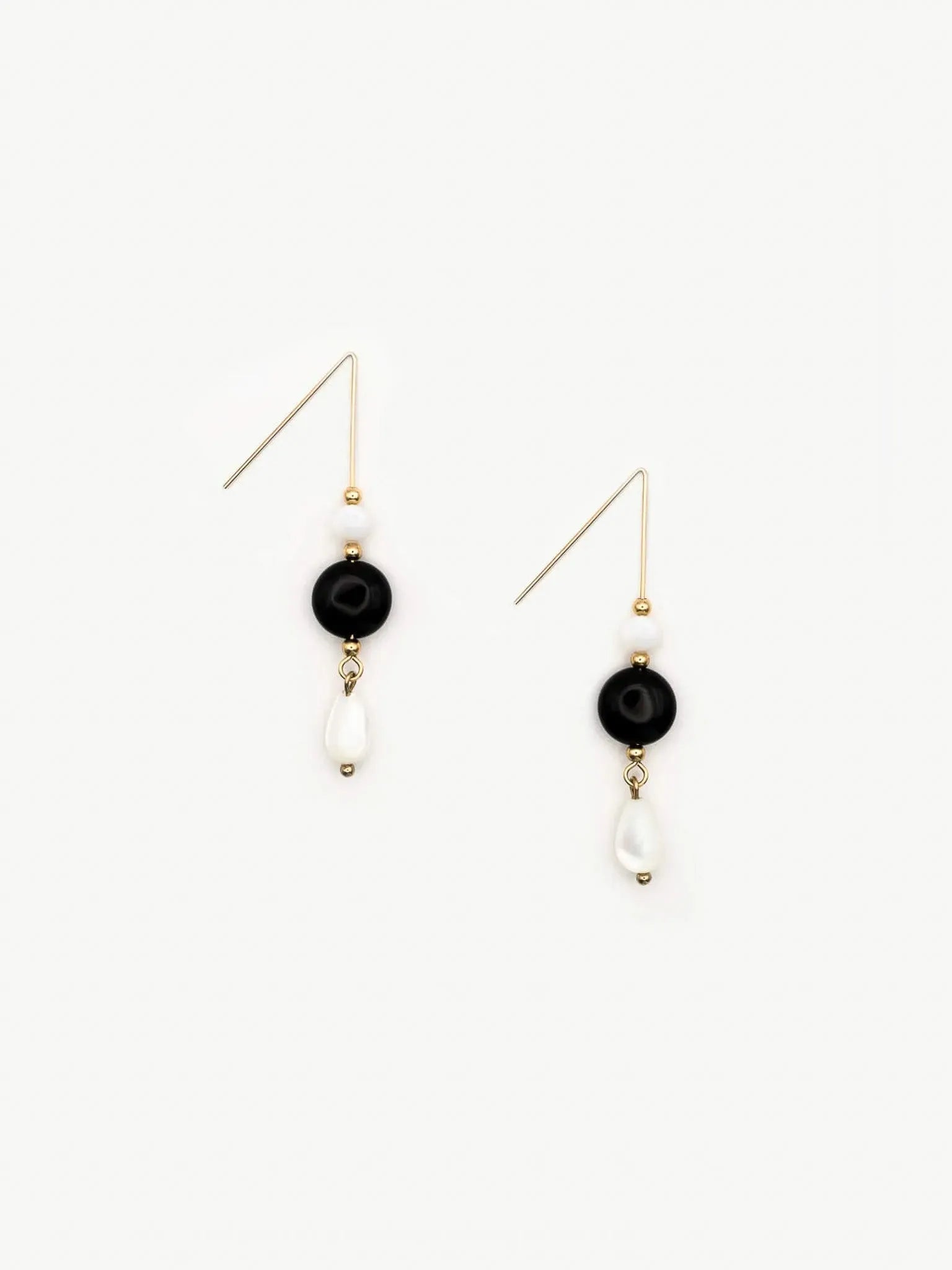 Ink & Ivory Dangle Earrings - Atelier Akina