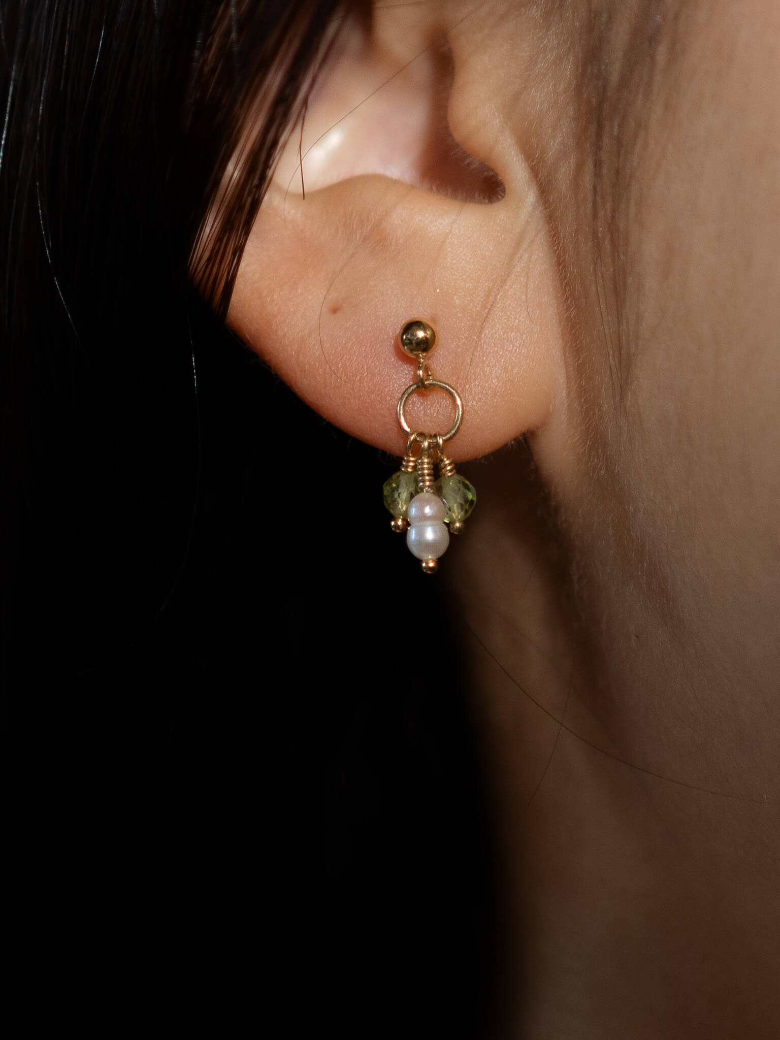 Pixie Peridot Birthstone & Pearl Drop Earrings - August