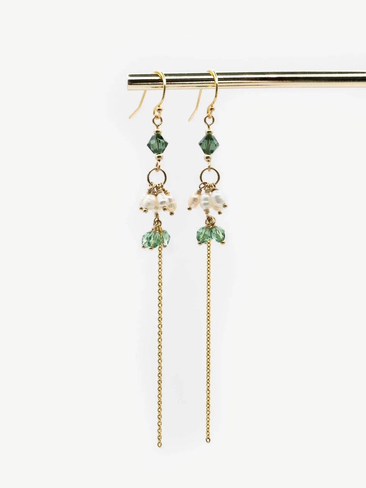 Sylvan Pearl Dangle Earrings - Atelier Akina